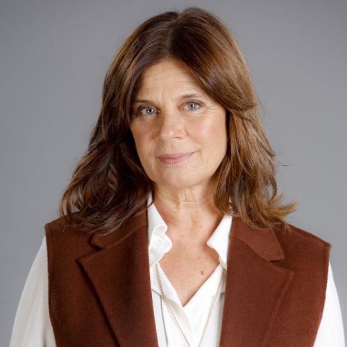 Cristina Homem de Mello